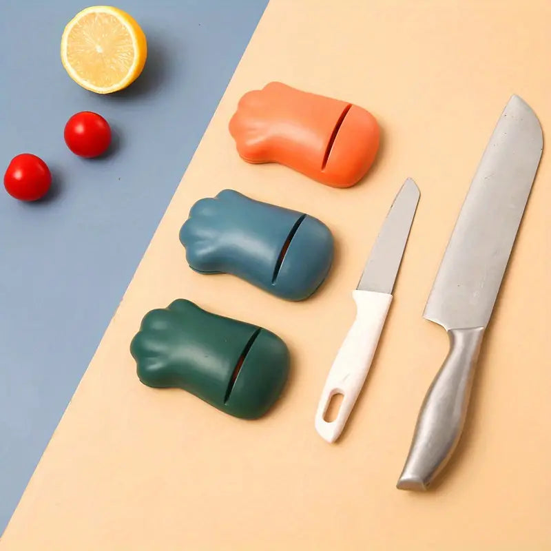 2-in-1 Knife Sharpener and Multi-purpose Peeler